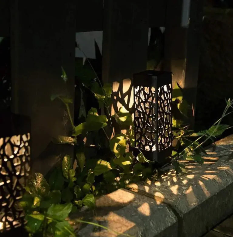 Solar Powered Vintage Garden Light | Eco-Friendly & Waterproof